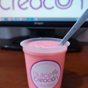 gelatina fitness de fresa con yogurt griego